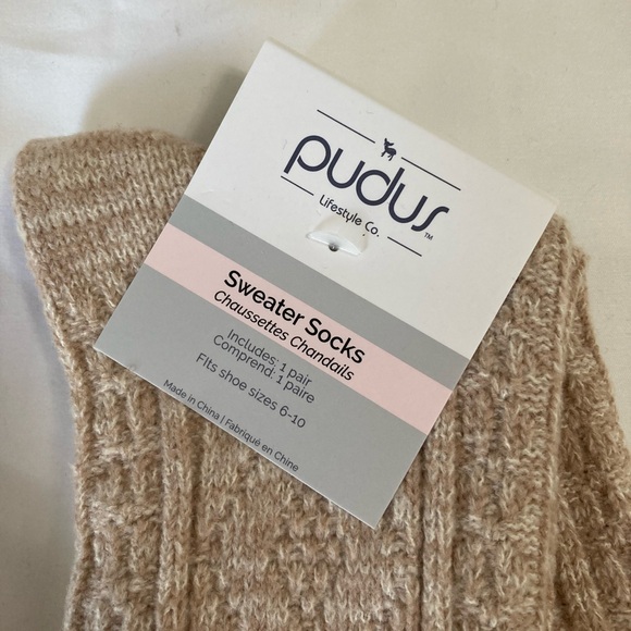 Knee high sweater socks - Picture 3 of 4